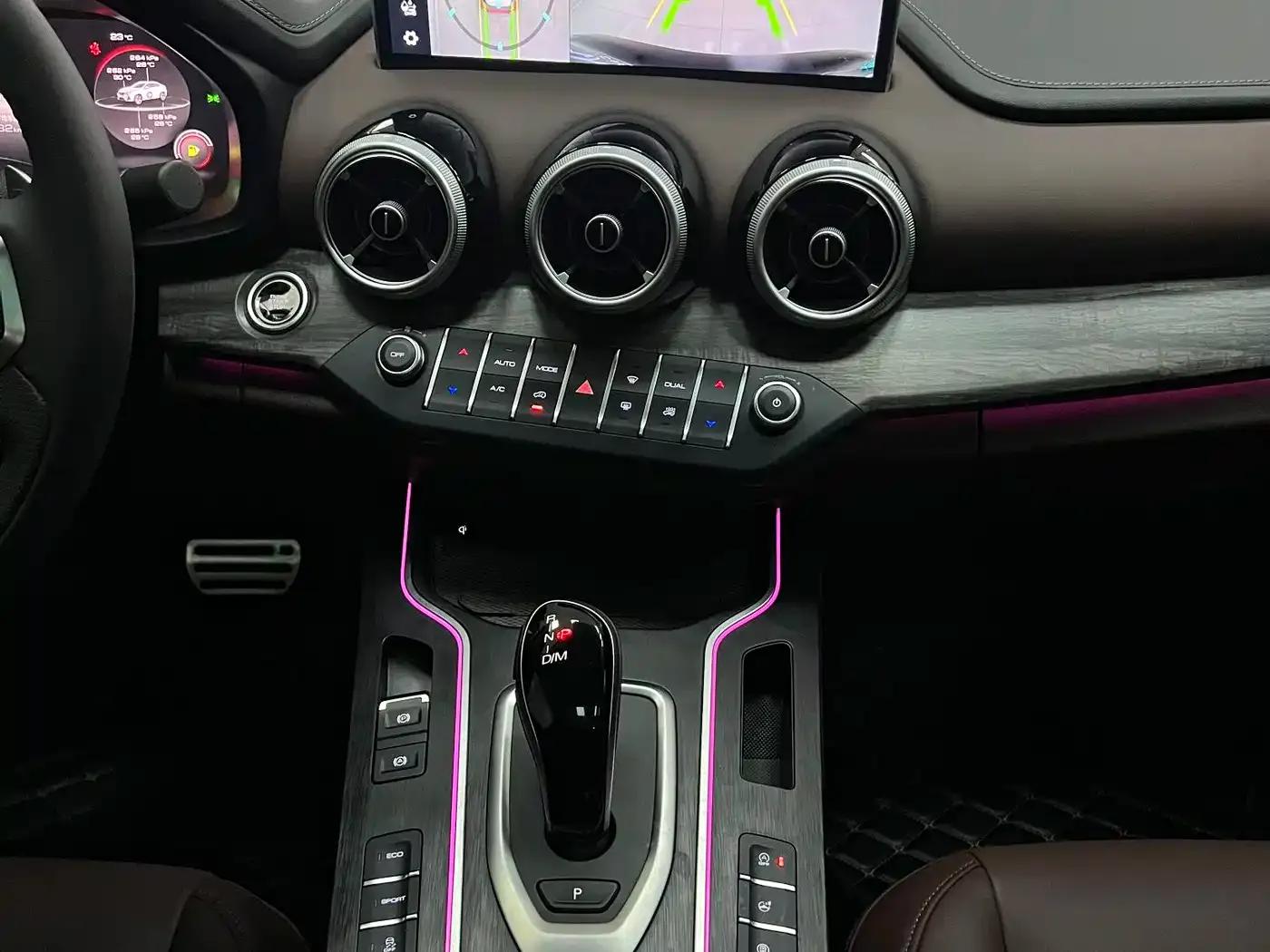 Weipai VV7 GT 2020 2.0T Flagship Edition — миниатюра 11