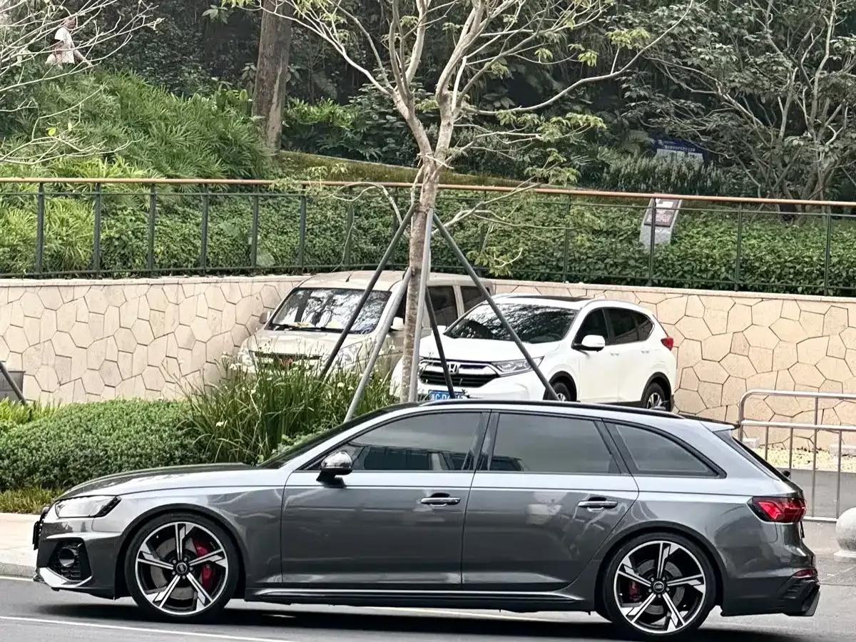2023 Audi RS 4 RS4 Avant Obsidian Edition — миниатюра 4