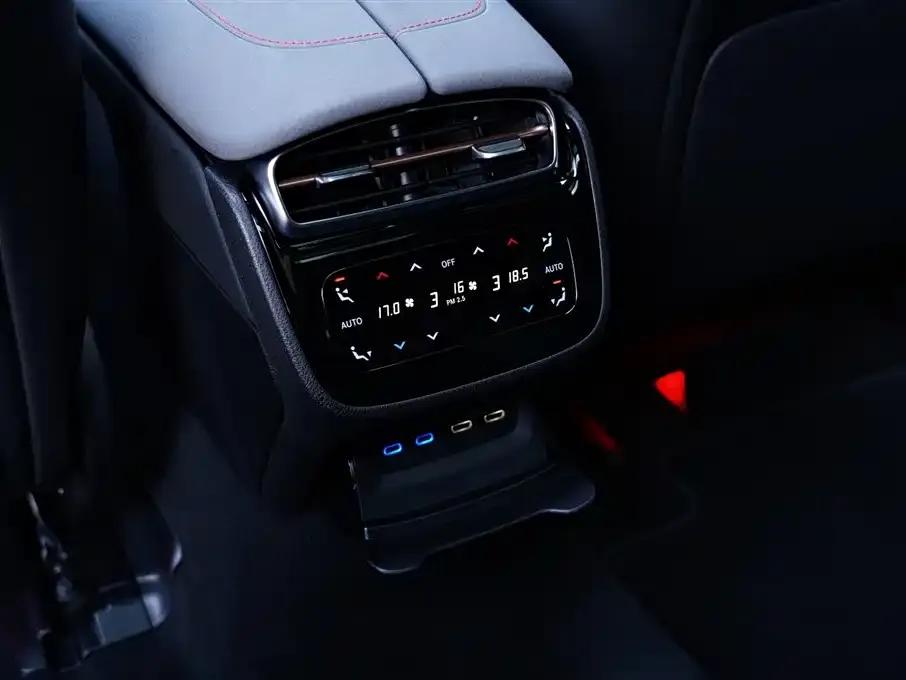 2022 Mercedes-Benz EQS AMG 53 4MATIC+ — миниатюра 22