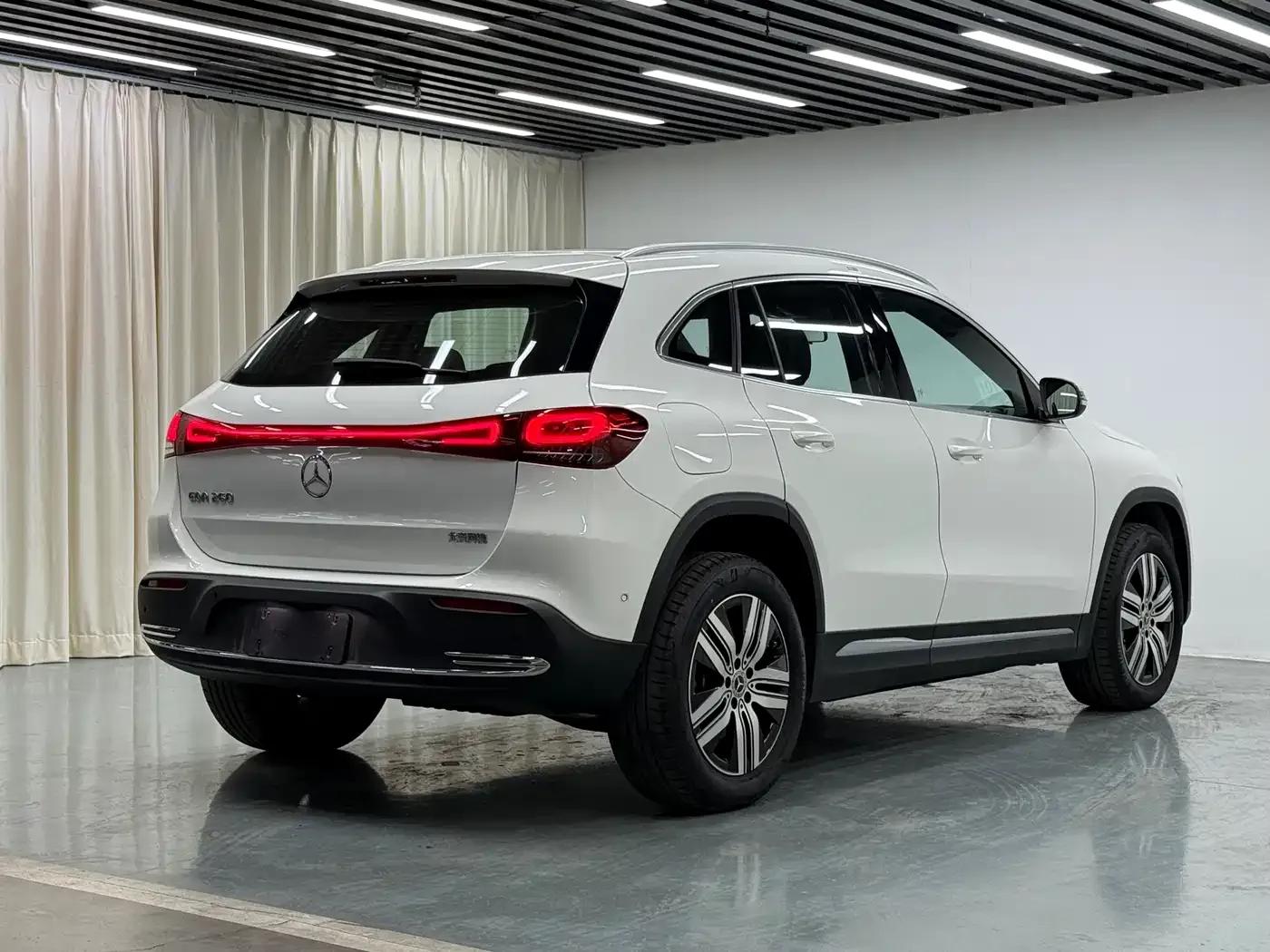 Mercedes-Benz EQA 2023 Model EQA 260 — миниатюра 18
