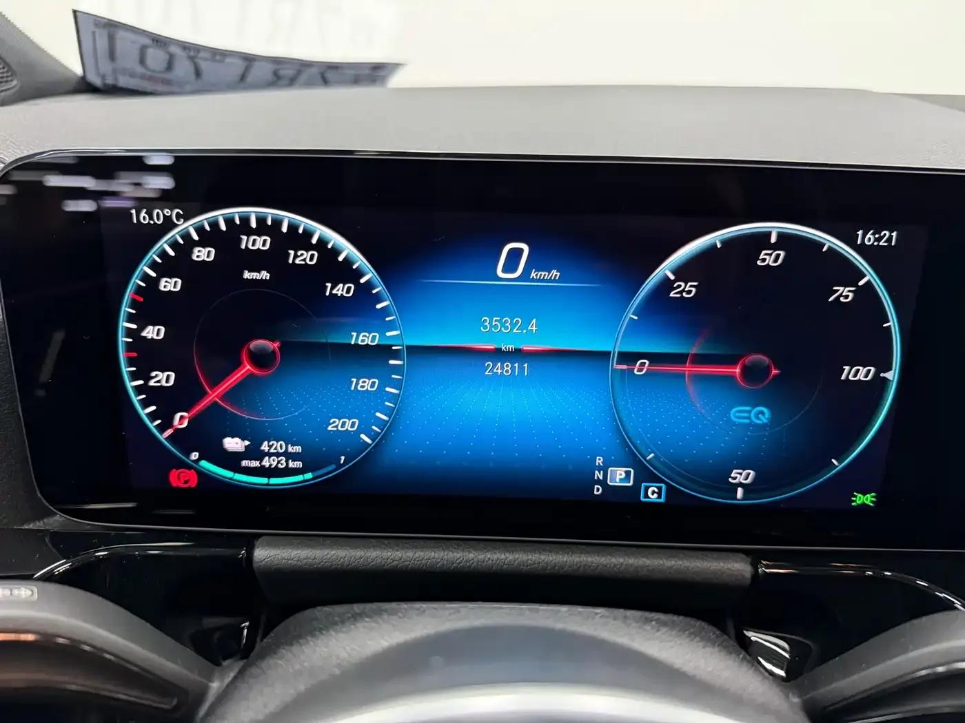 Mercedes-Benz EQA 2023 Model EQA 260 — миниатюра 4