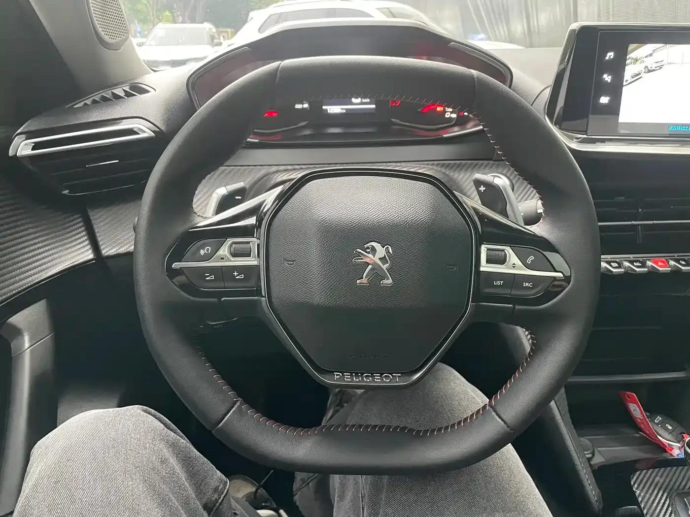 Peugeot 2008 2022 230THP THE ONE — миниатюра 7