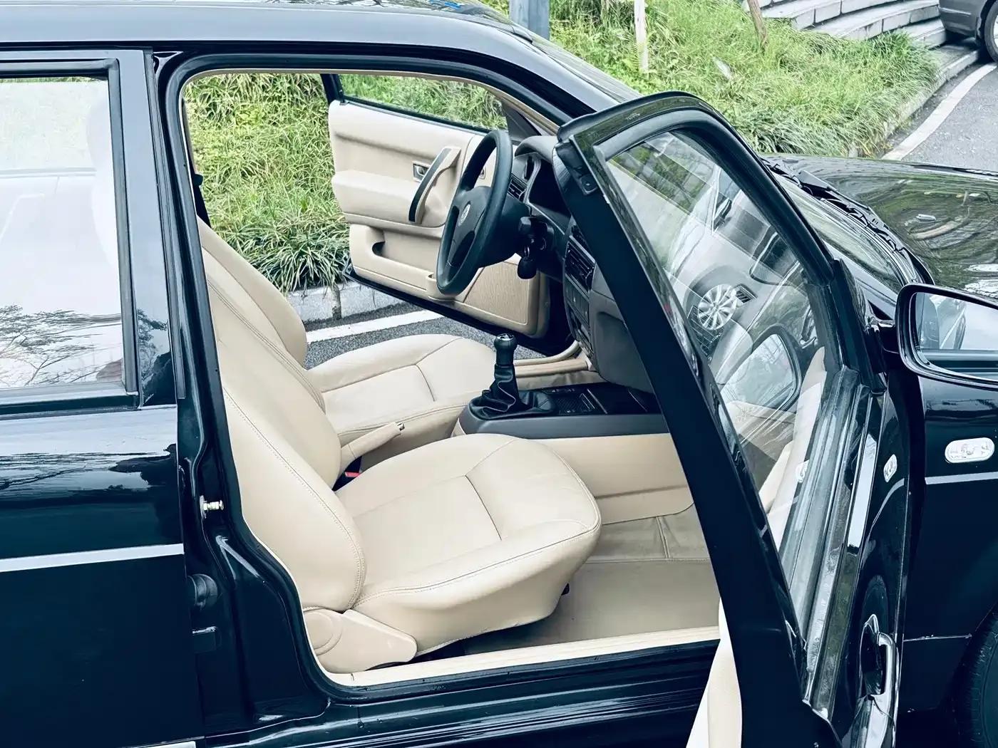 Santana Zhijun 2008 1.8L Manual Comfortline — миниатюра 11