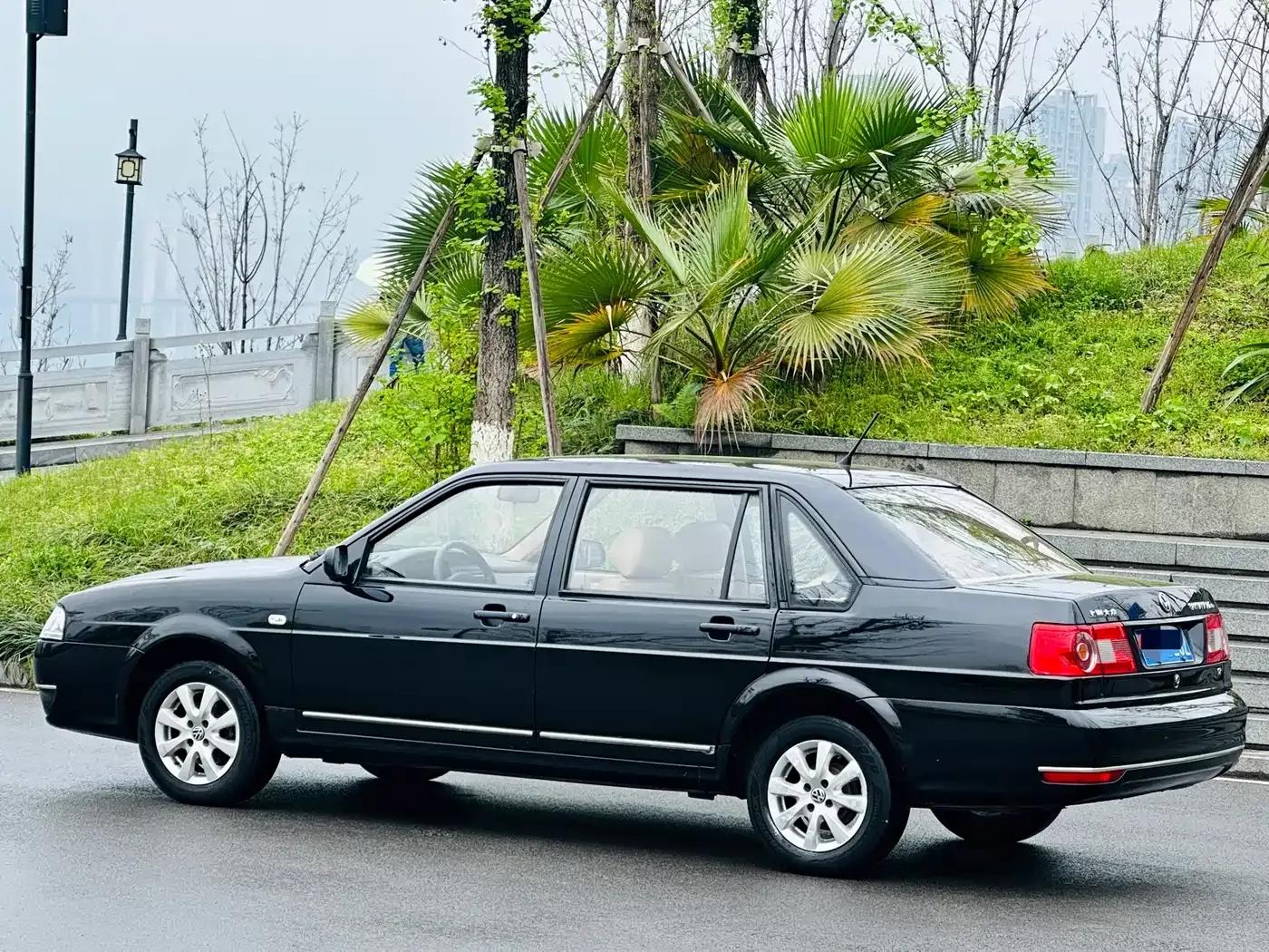 Santana Zhijun 2008 1.8L Manual Comfortline — миниатюра 4