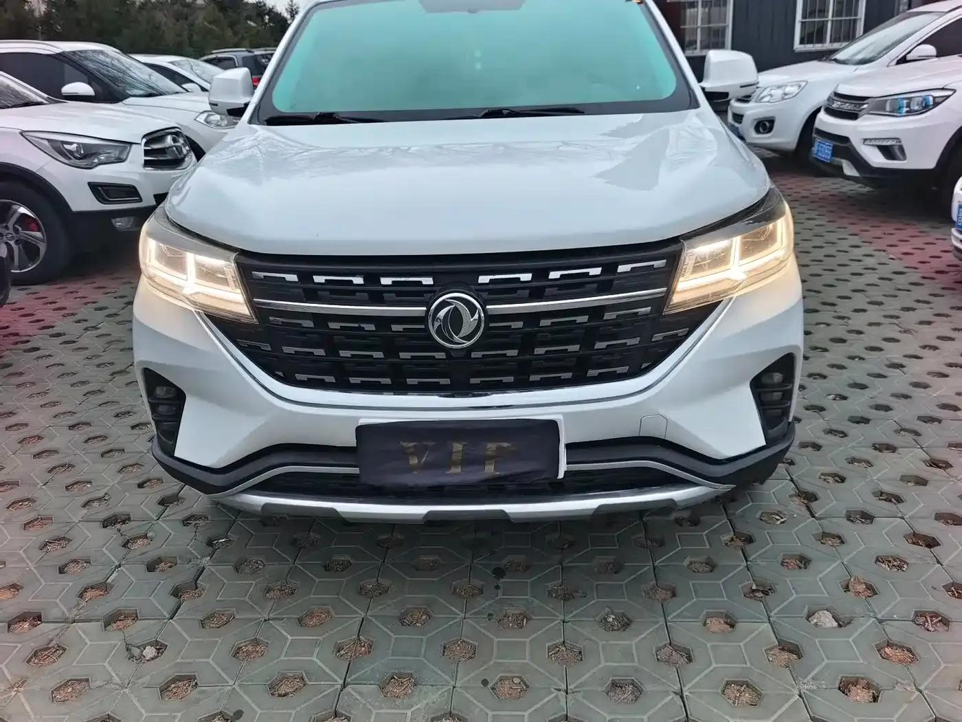 Fengxing T5L 2019 1.5T CVT Luxury 7-seater — миниатюра 2