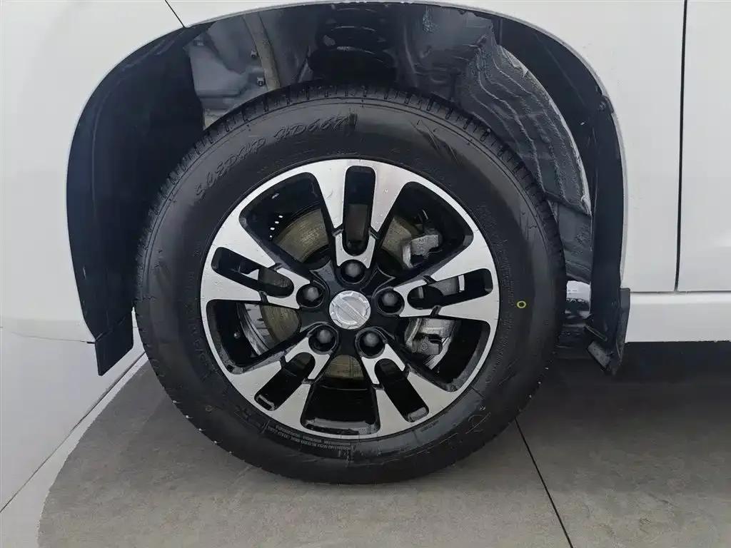 Fengguang E380 2023 Standard Edition - Comfort 7-seater — миниатюра 17