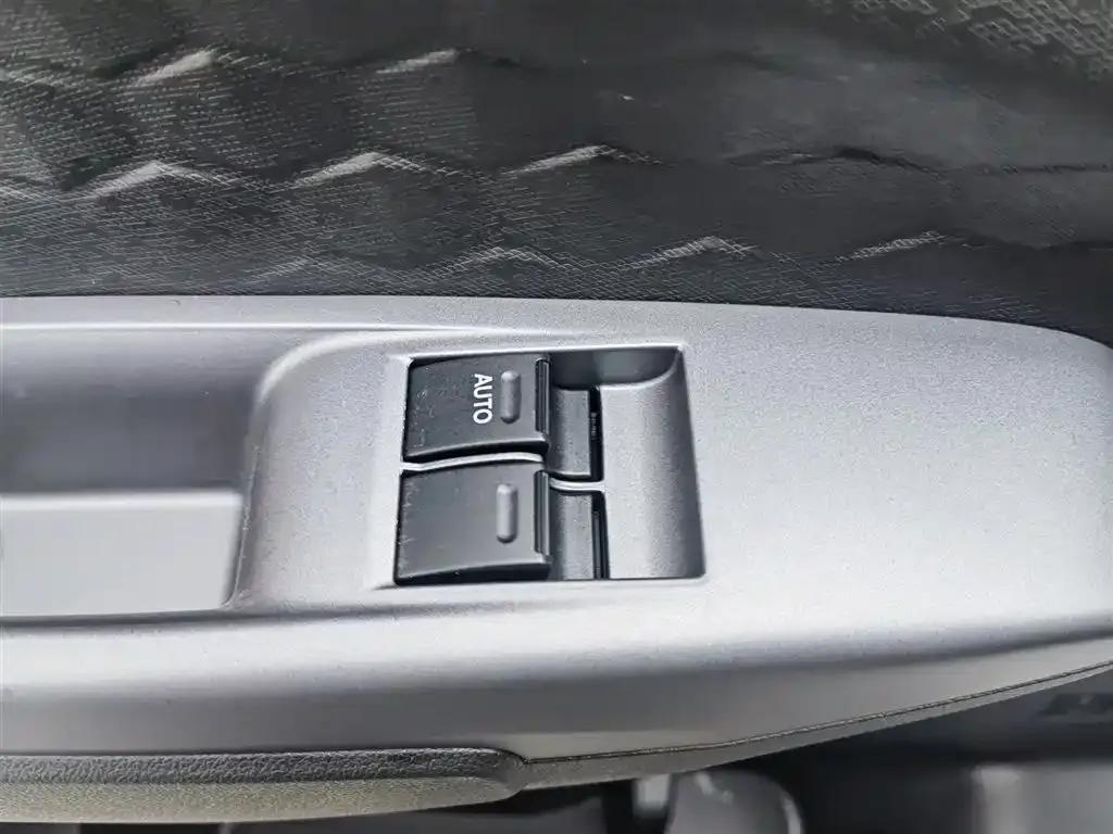 Fengguang E380 2023 Standard Edition - Comfort 7-seater — миниатюра 9