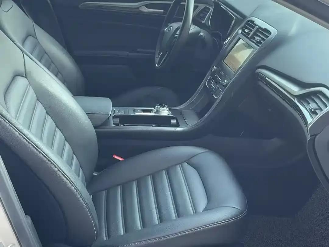 Mondeo PHEV 2018 2.0 PHEV Intelligent Control Fashion Model (National VI Emission Standard) — миниатюра 7