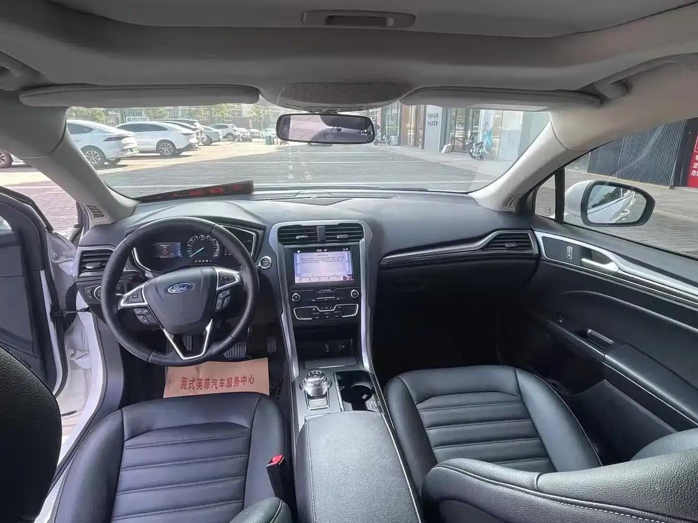 Mondeo PHEV 2018 2.0 PHEV Intelligent Control Fashion Model (National VI Emission Standard) — миниатюра 9