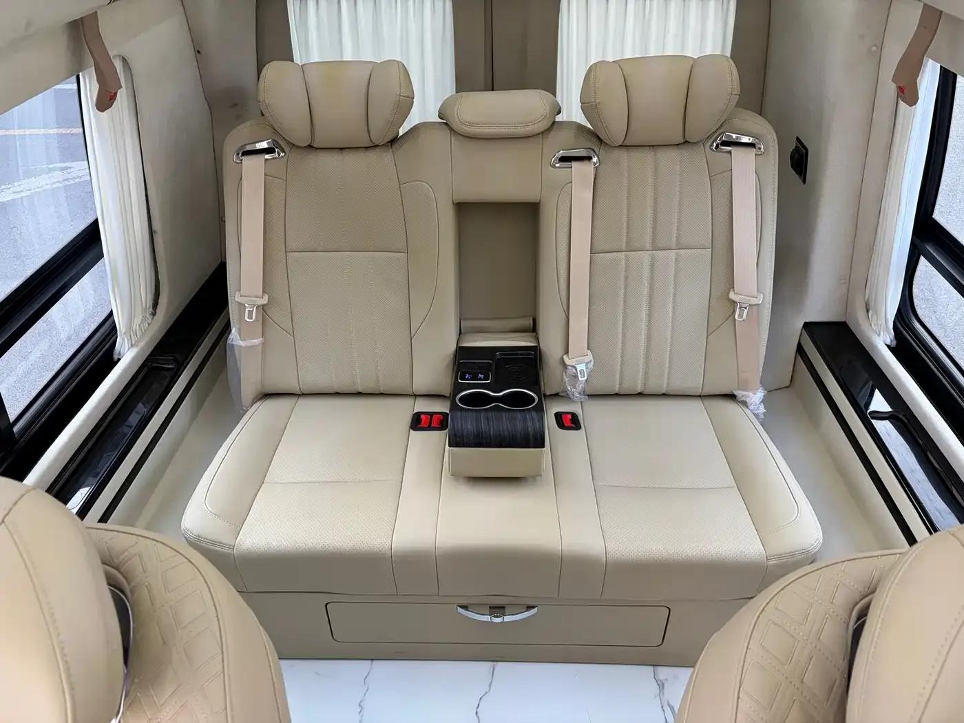 2016 SAVANA 6.0L G550L Elegant Collection Edition — миниатюра 9