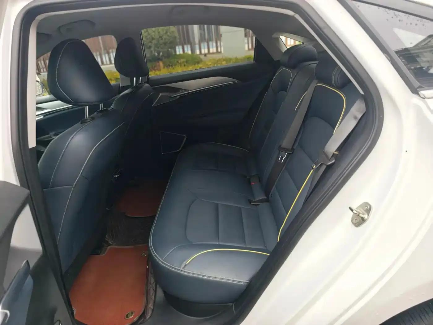 Geely Geometry G6 2024 500KM Premium Edition — миниатюра 7