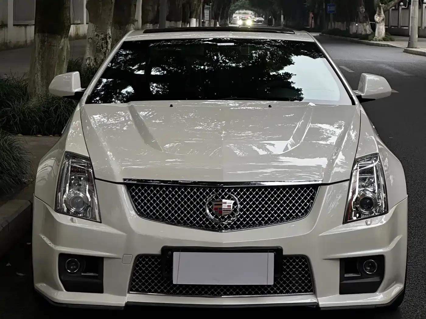 2012 Cadillac CTS (Imported) 6.2L CTS-V COUPE — миниатюра 4