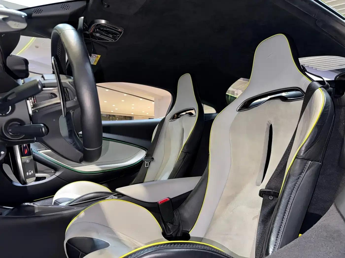 Artura 2023 3.0T Hybrid Standard Model — миниатюра 13