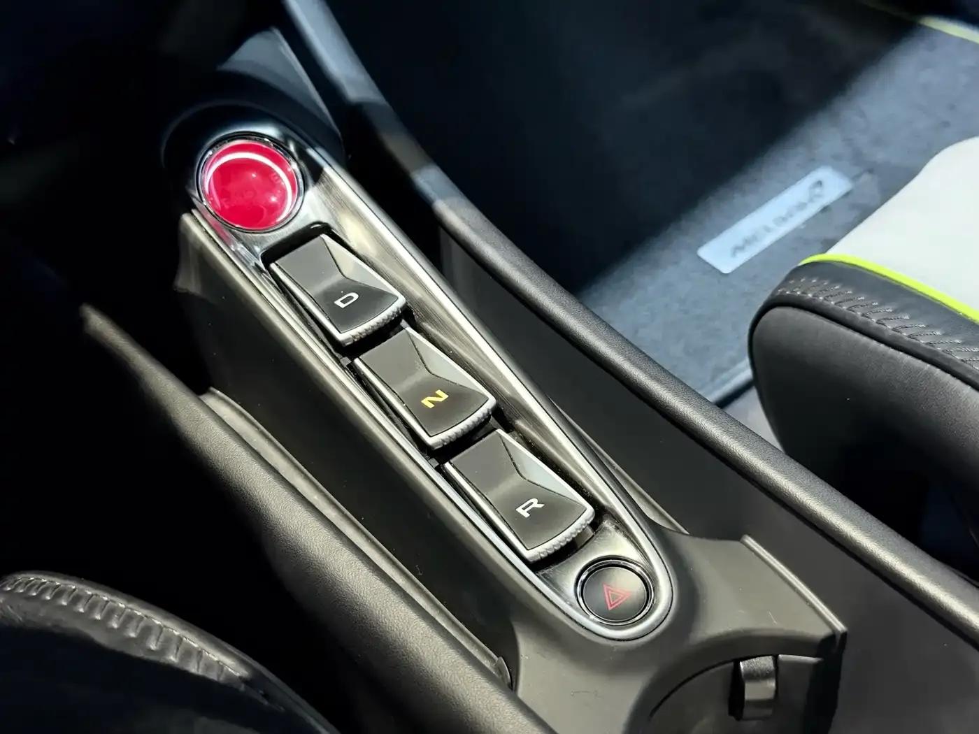 Artura 2023 3.0T Hybrid Standard Model — миниатюра 17