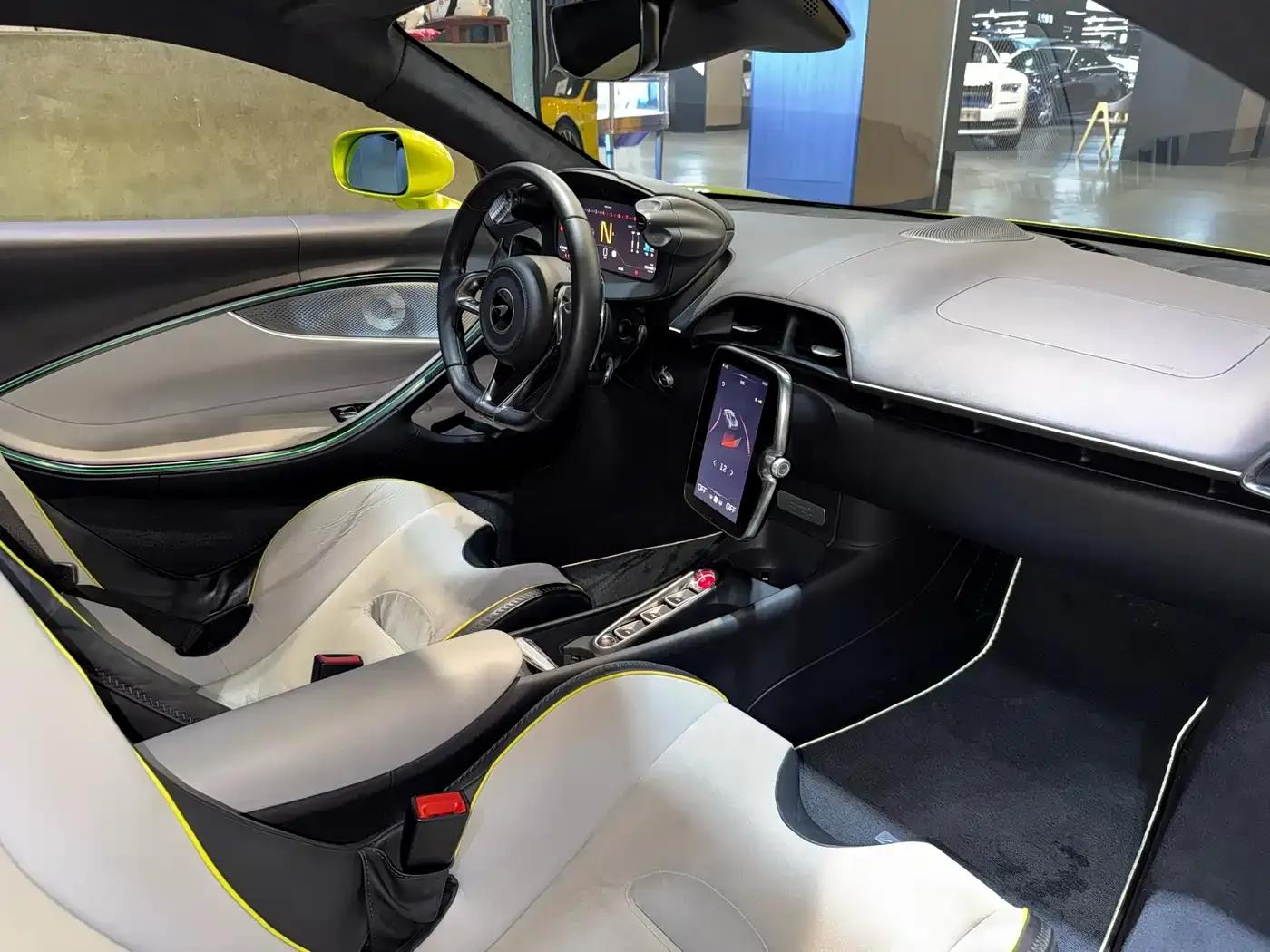 Artura 2023 3.0T Hybrid Standard Model — миниатюра 22