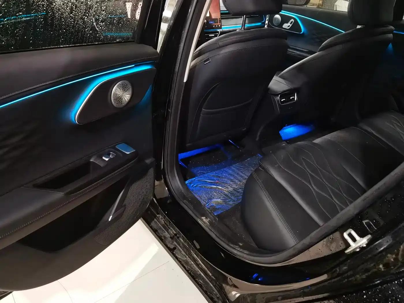 Fengyun A8L 2025 1.5TGDI 145km Luxury Edition — миниатюра 5