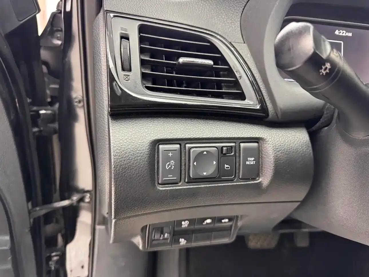 Nissan Sylphy EV 2018 Smart Edition — миниатюра 20