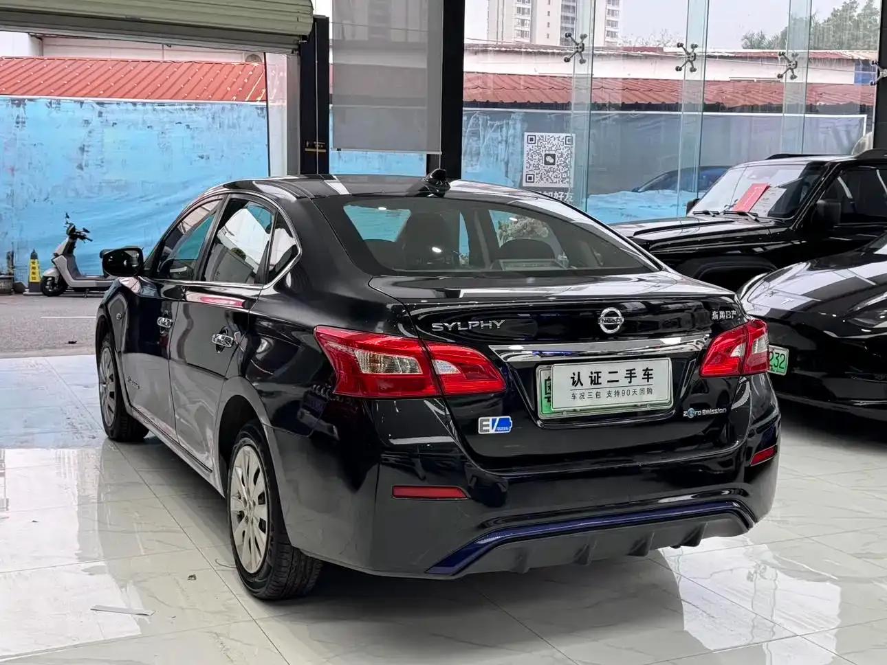 Nissan Sylphy EV 2018 Smart Edition — миниатюра 4