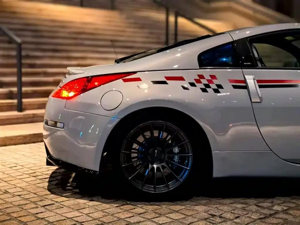 Nissan 350Z 2006 3.5 MT — миниатюра 4