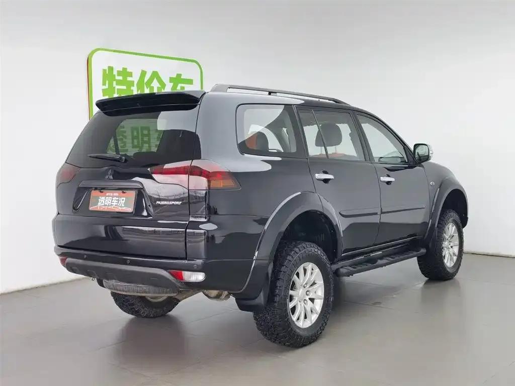 2013 Pajero Sport 3.0L Automatic 4WD Executive Edition — миниатюра 2