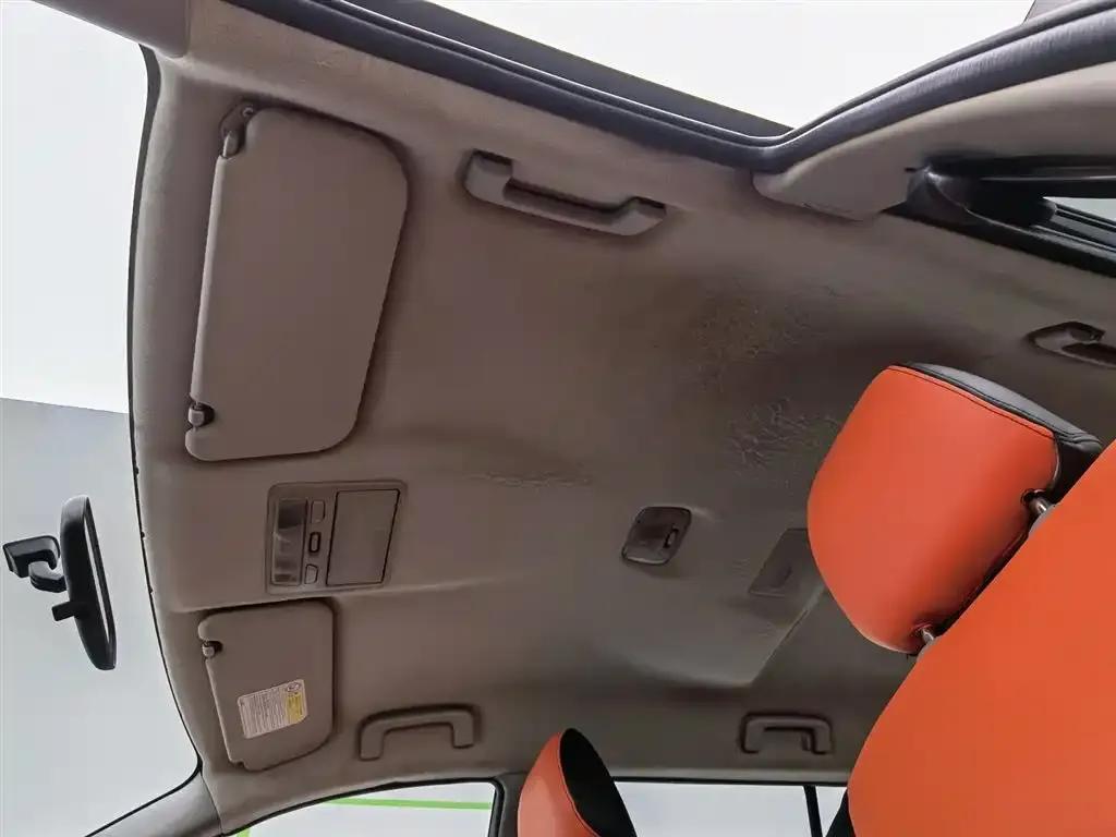 2013 Pajero Sport 3.0L Automatic 4WD Executive Edition — миниатюра 14