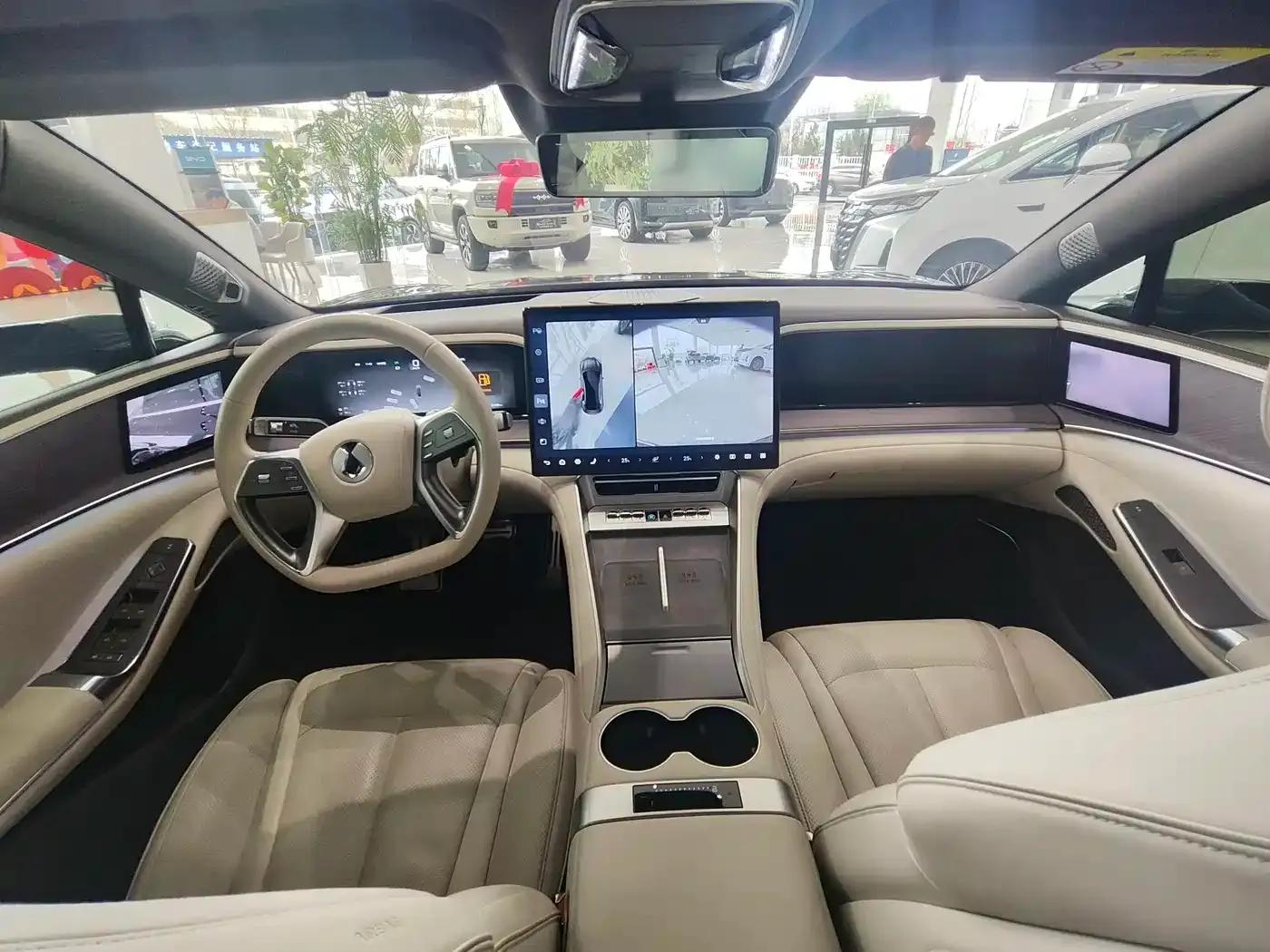 Denza Z9 2024 Model, 1100km Range, 4WD Ultra Edition — миниатюра 6