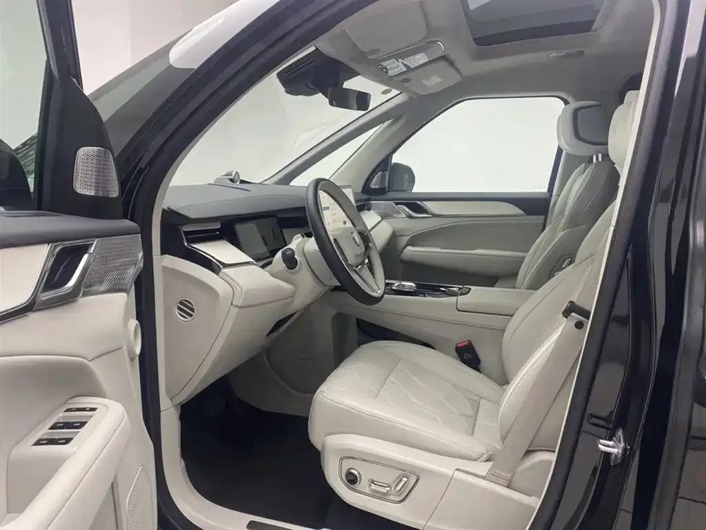 Volvo EM90 2025 Ultra 6-seater — миниатюра 15