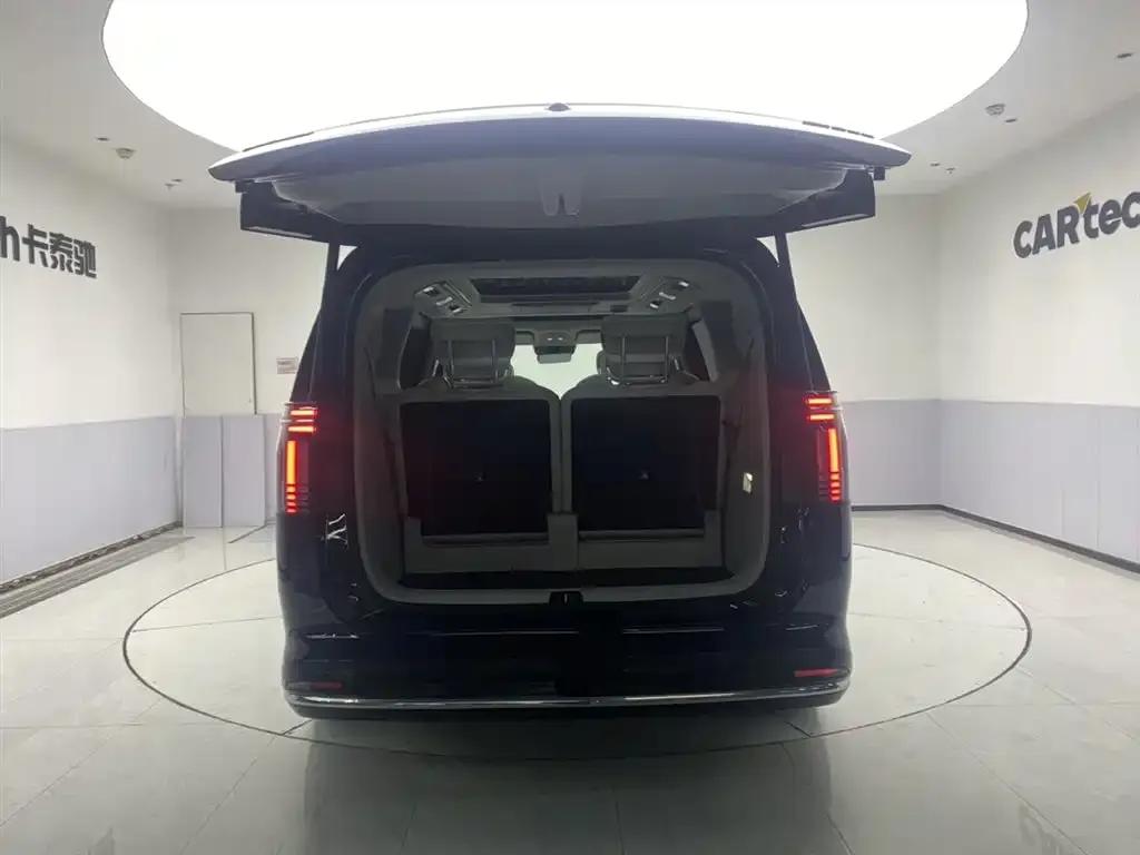 Volvo EM90 2025 Ultra 6-seater — миниатюра 25
