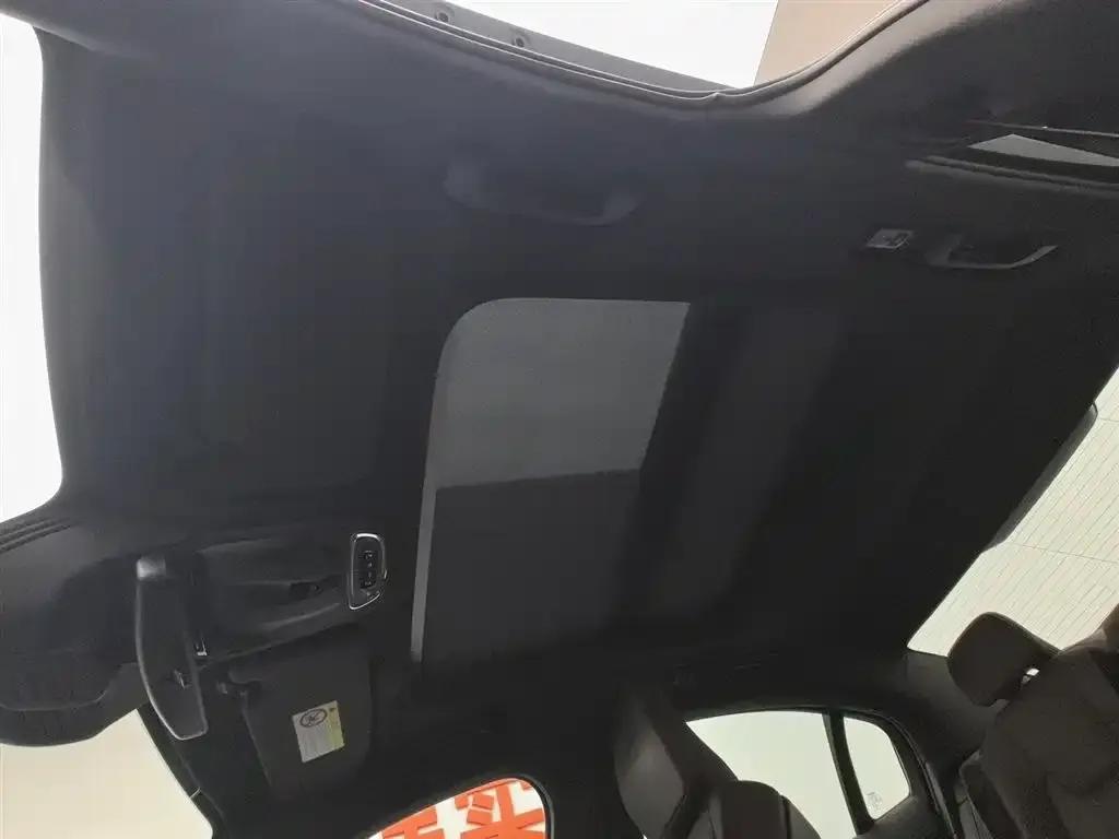 2022 Volvo S60 Plug-in Hybrid Facelift T8 E-Drive Hybrid AWD Inscription Luxury Edition — миниатюра 14