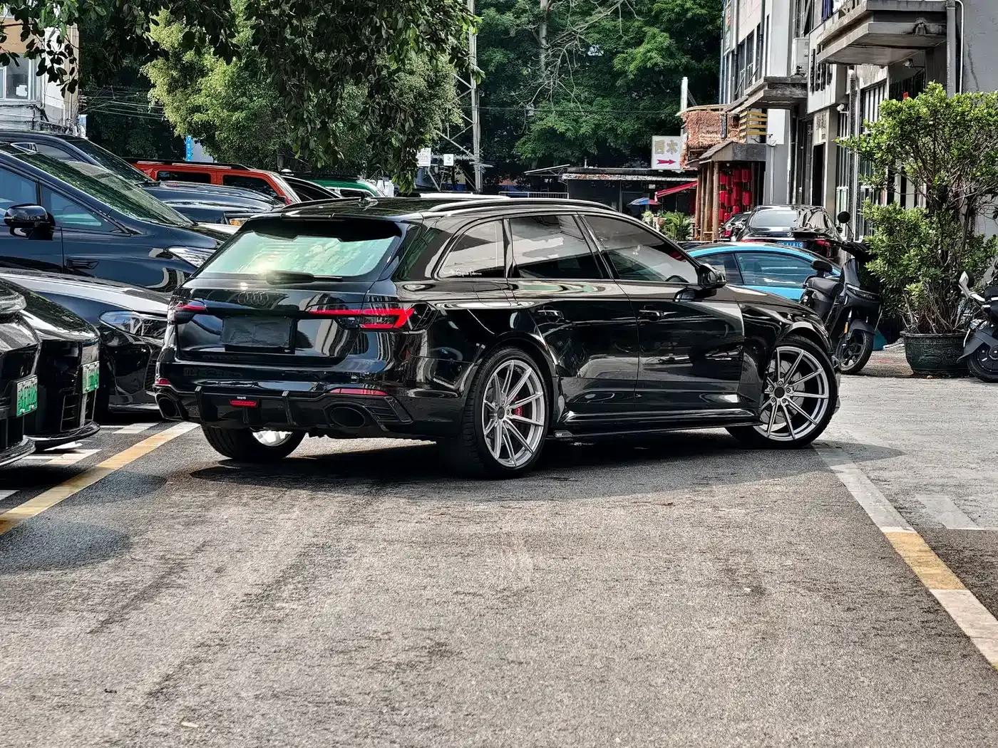 Audi RS 4 2019 RS 4 2.9T Avant — миниатюра 10