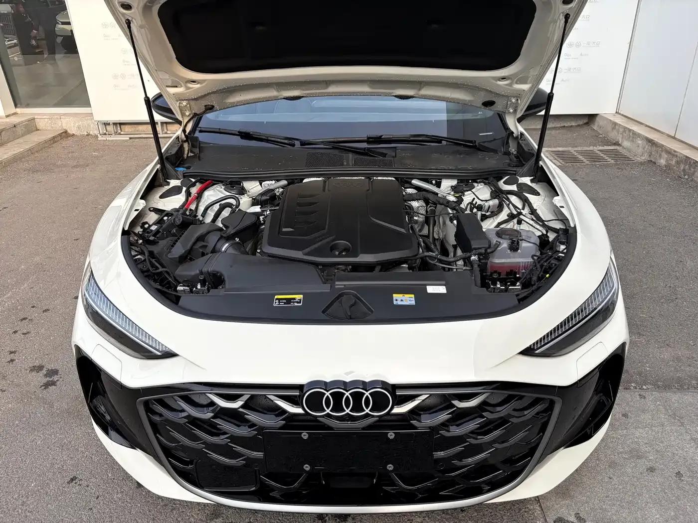 Audi A5L Sportback 2026 TFSI 150kW quattro Premium Model — миниатюра 4