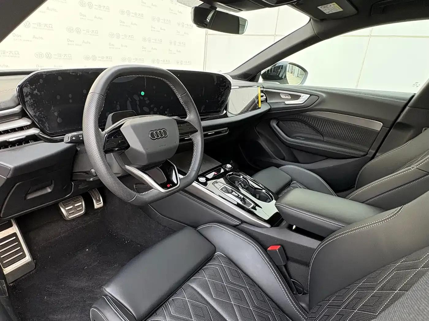 Audi A5L Sportback 2026 TFSI 150kW quattro Premium Model — миниатюра 6