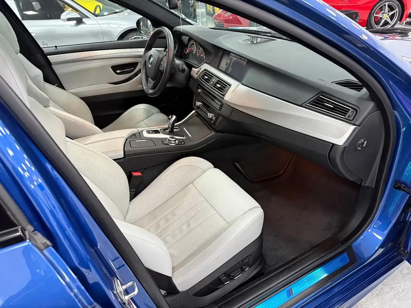 2012 BMW M5 — миниатюра 15