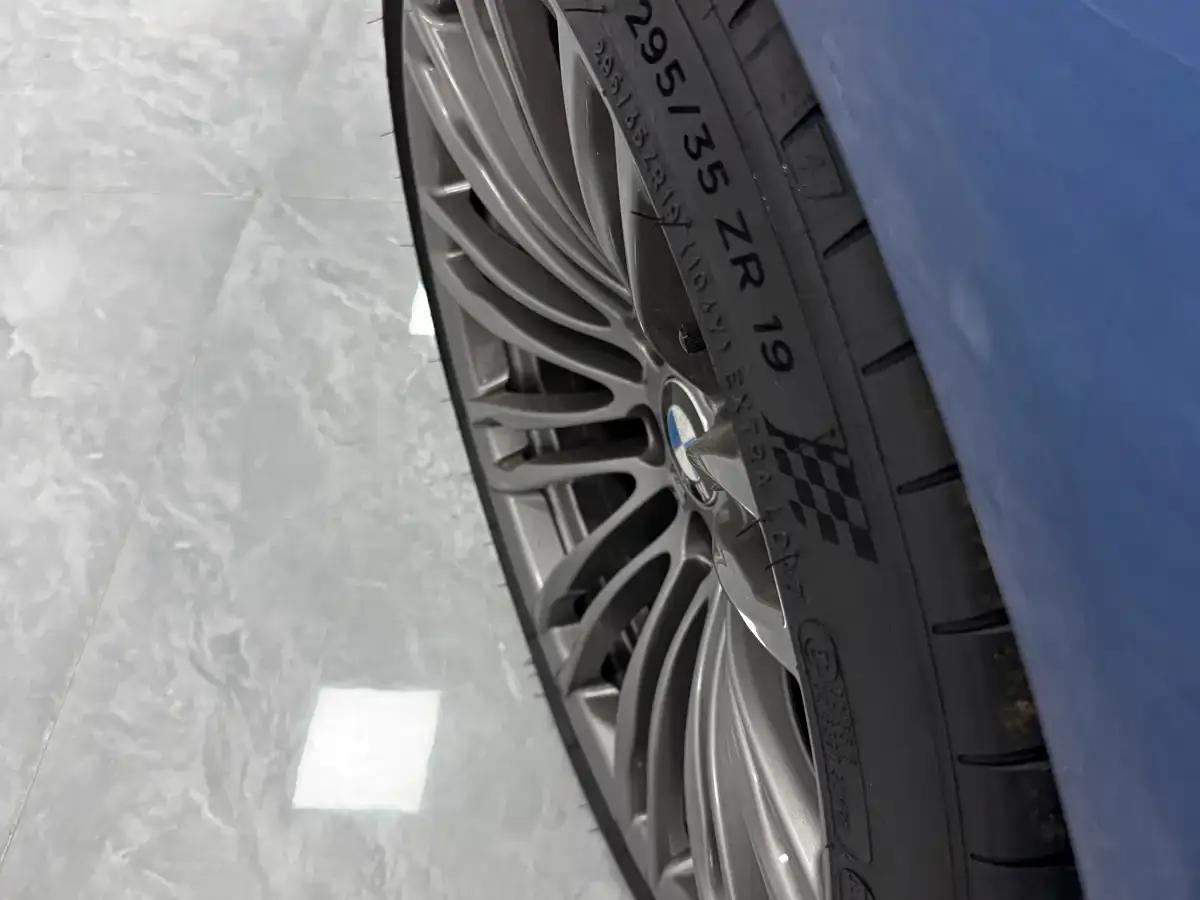 2012 BMW M5 — миниатюра 21