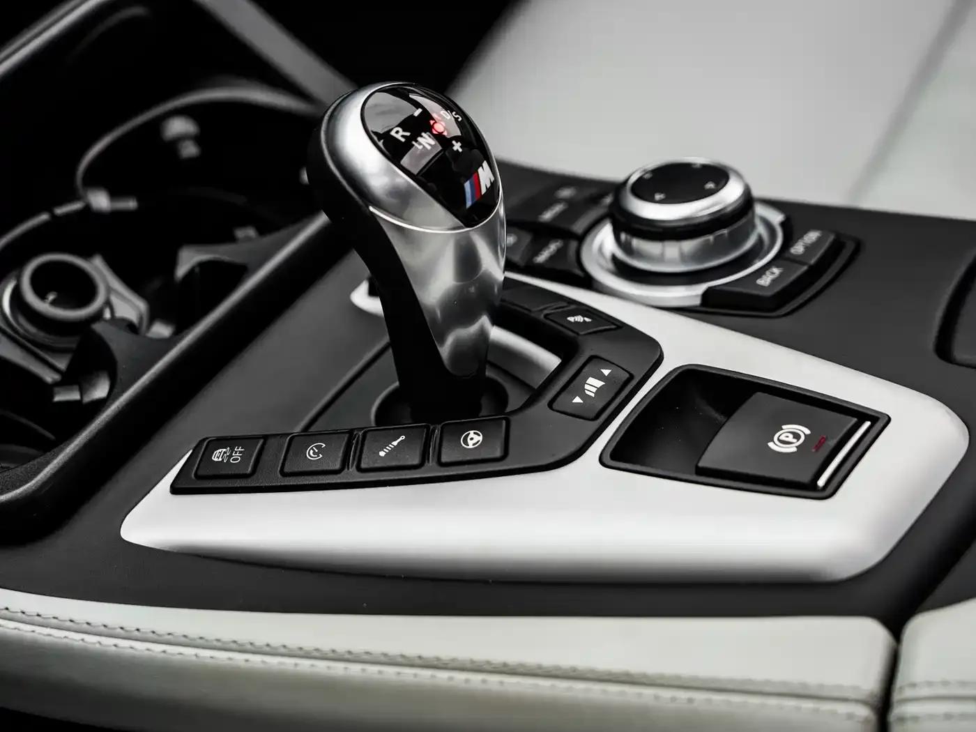 2012 BMW M5 — миниатюра 35