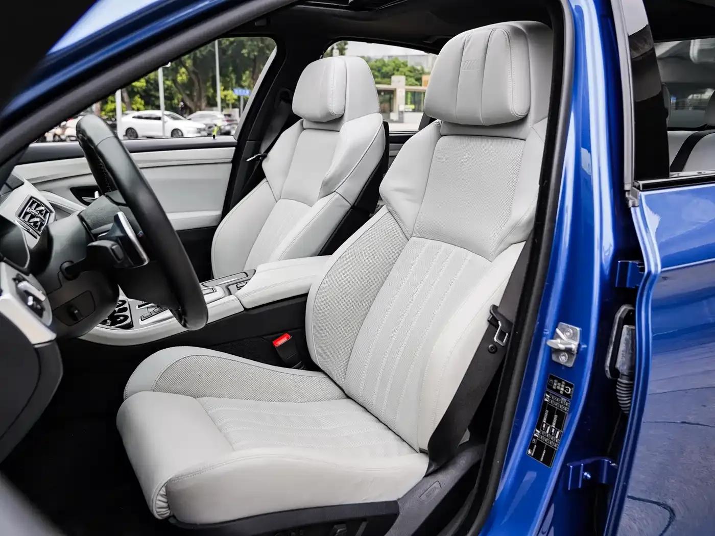 2012 BMW M5 — миниатюра 43