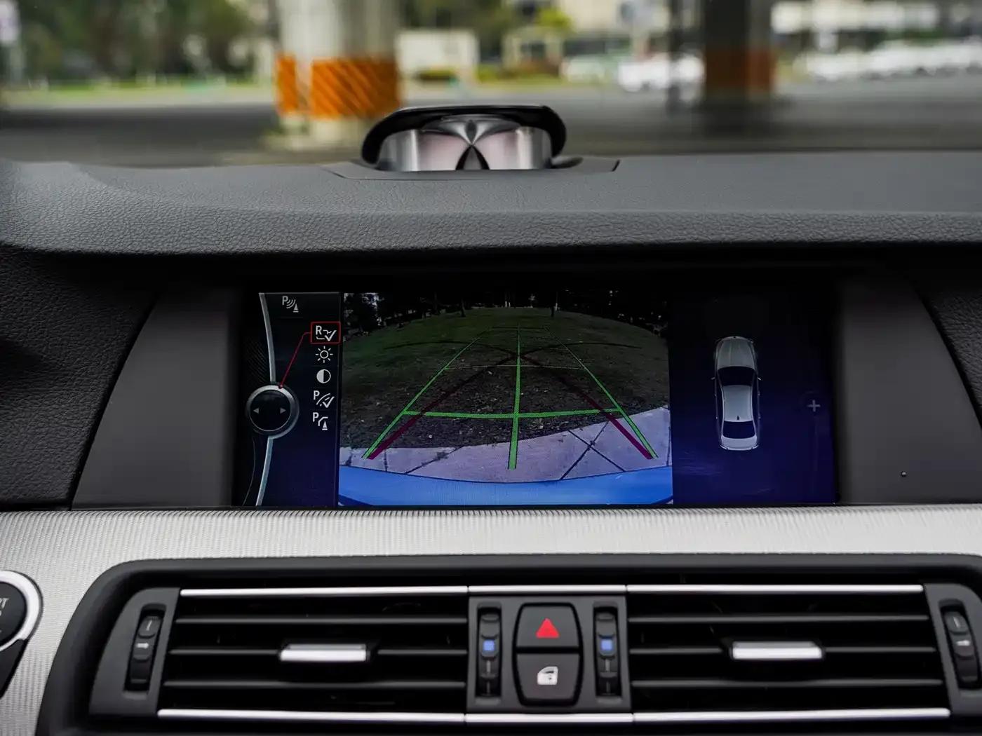2012 BMW M5 — миниатюра 49