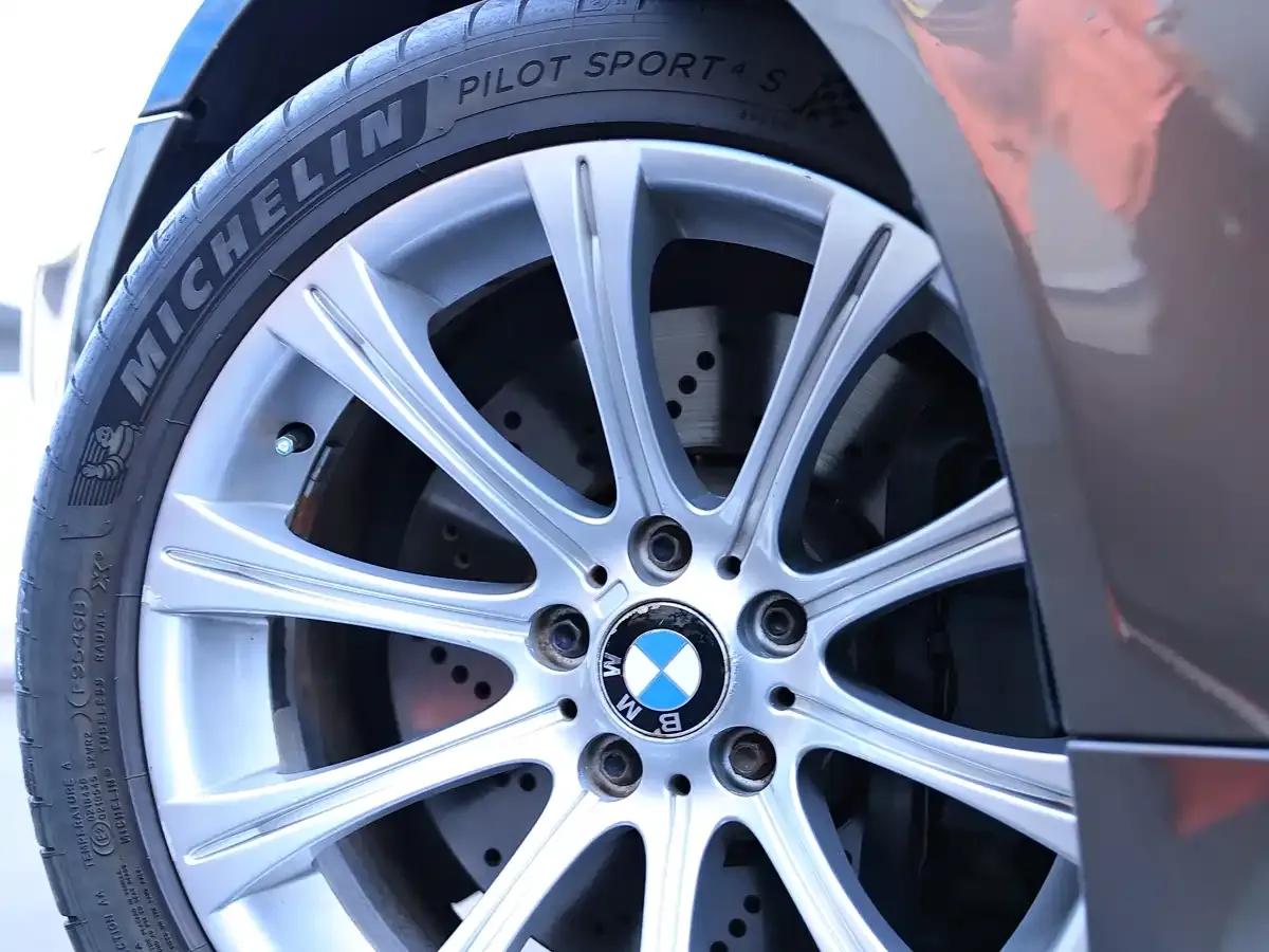 BMW M5 2005 — миниатюра 11