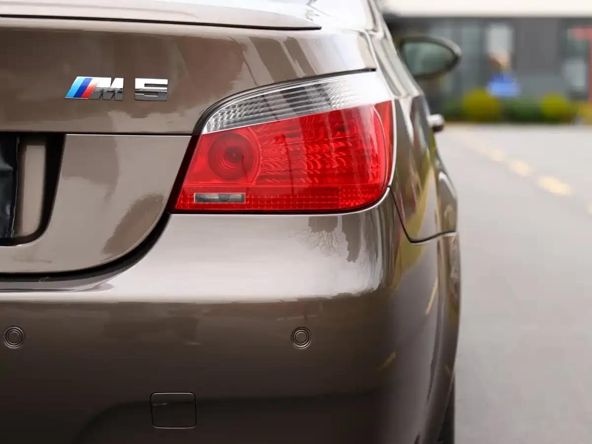 BMW M5 2005 — миниатюра 8