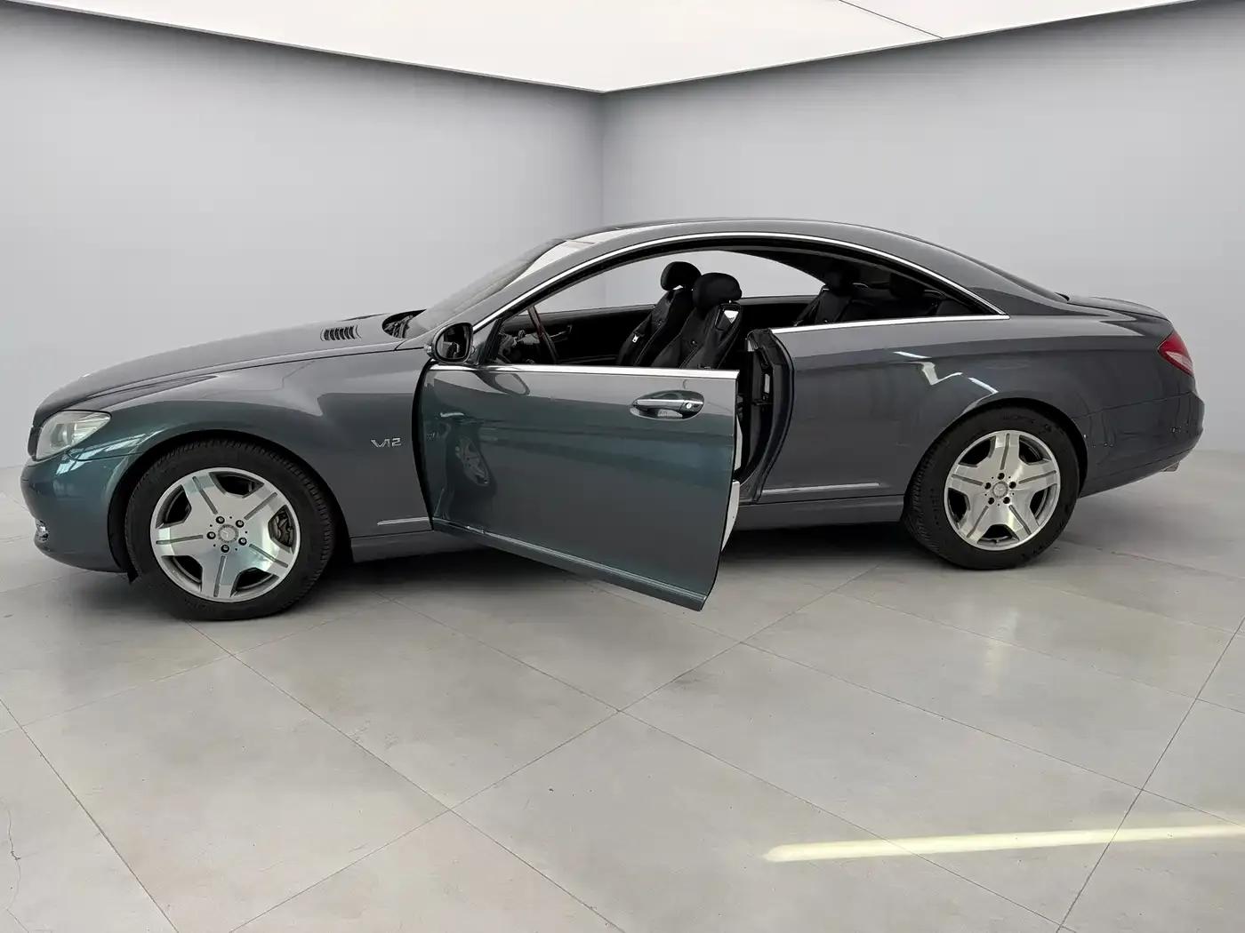 Mercedes-Benz CL-Class 2008 CL 600 — миниатюра 2