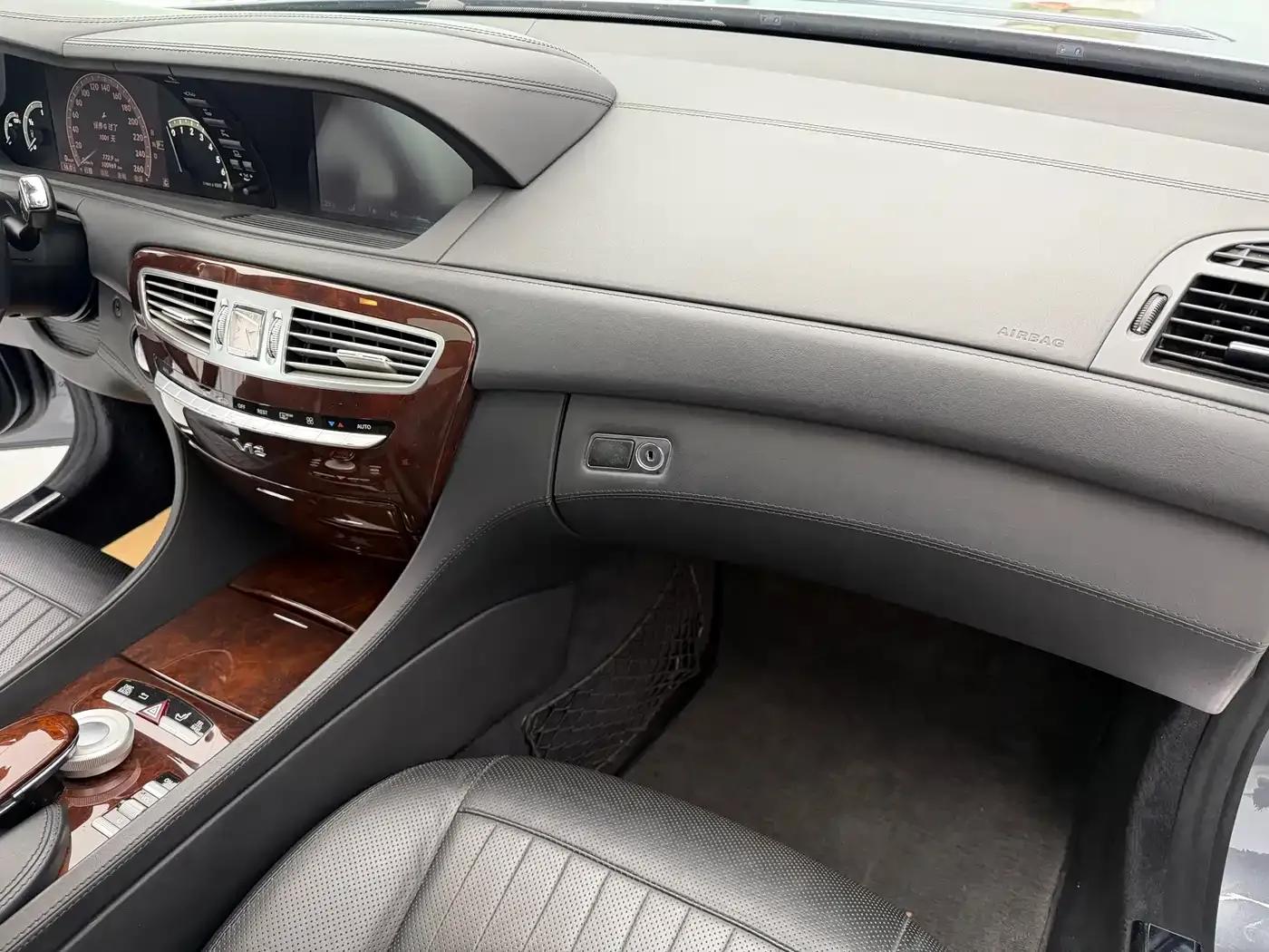 Mercedes-Benz CL-Class 2008 CL 600 — миниатюра 5