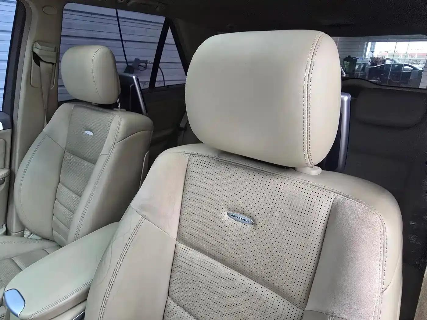 2011 Mercedes-Benz M-Class AMG ML 63 — миниатюра 12