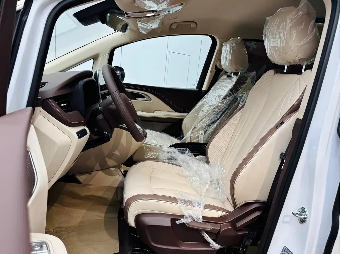 Bestune M9 2023 2.0T Premium Edition — миниатюра 4