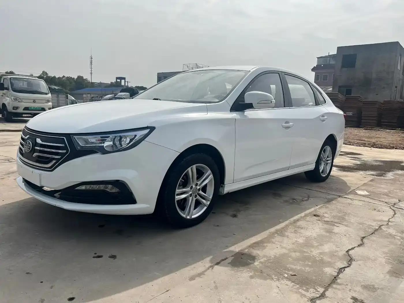 Bestune B30EV 2019 EV400 — миниатюра 2