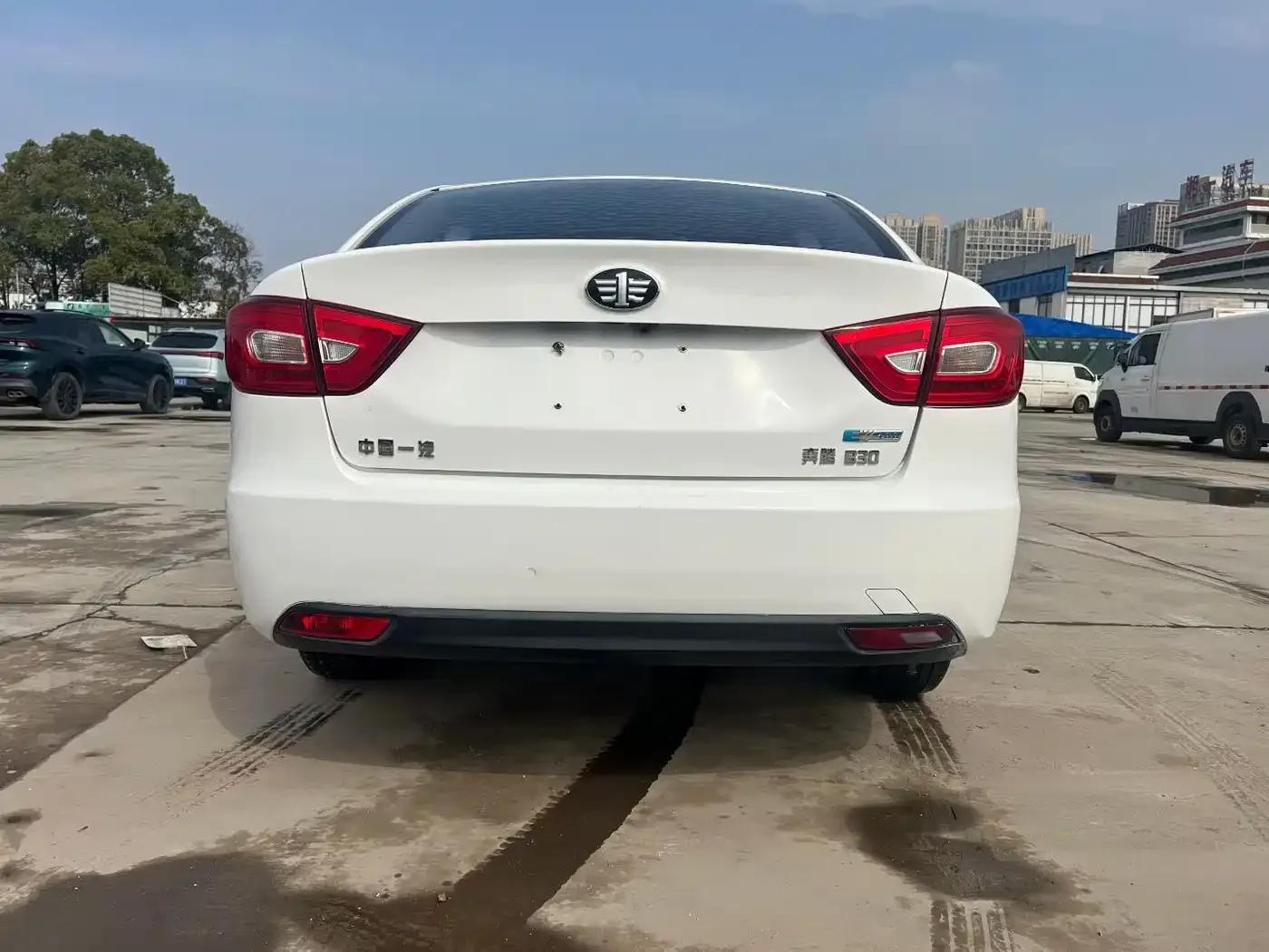 Bestune B30EV 2019 EV400 — миниатюра 7