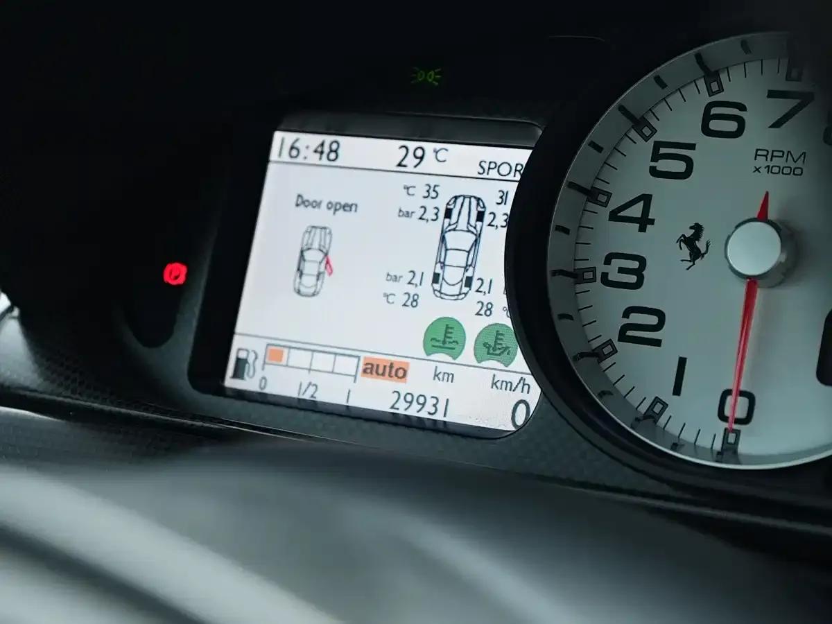 Ferrari 599 2011 GTO — миниатюра 27