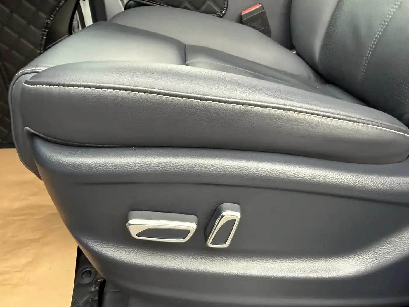 Trumpchi M8 2023 Leading Series 390T Premium Edition — миниатюра 20