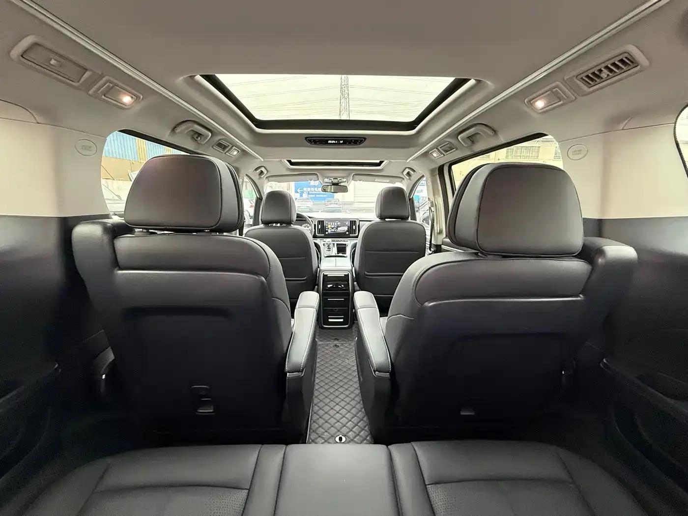 Trumpchi M8 2023 Leading Series 390T Premium Edition — миниатюра 23