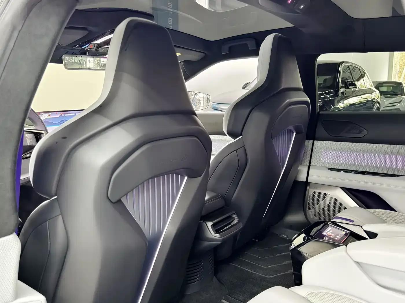 2023 HiPhi Z (Four-seater version) — миниатюра 12