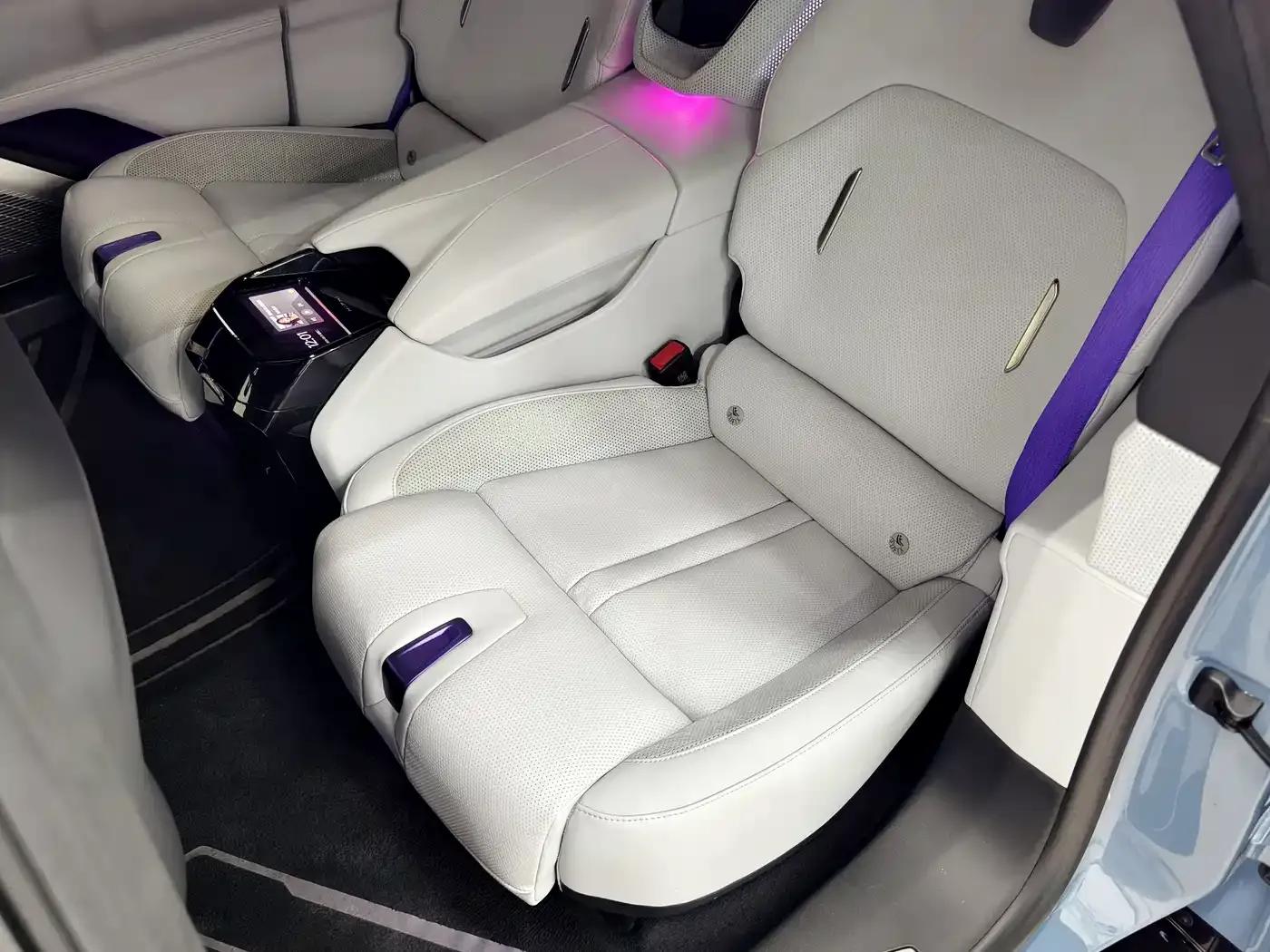 2023 HiPhi Z (Four-seater version) — миниатюра 10